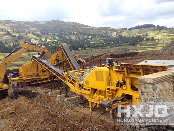 Mobile jaw crusher